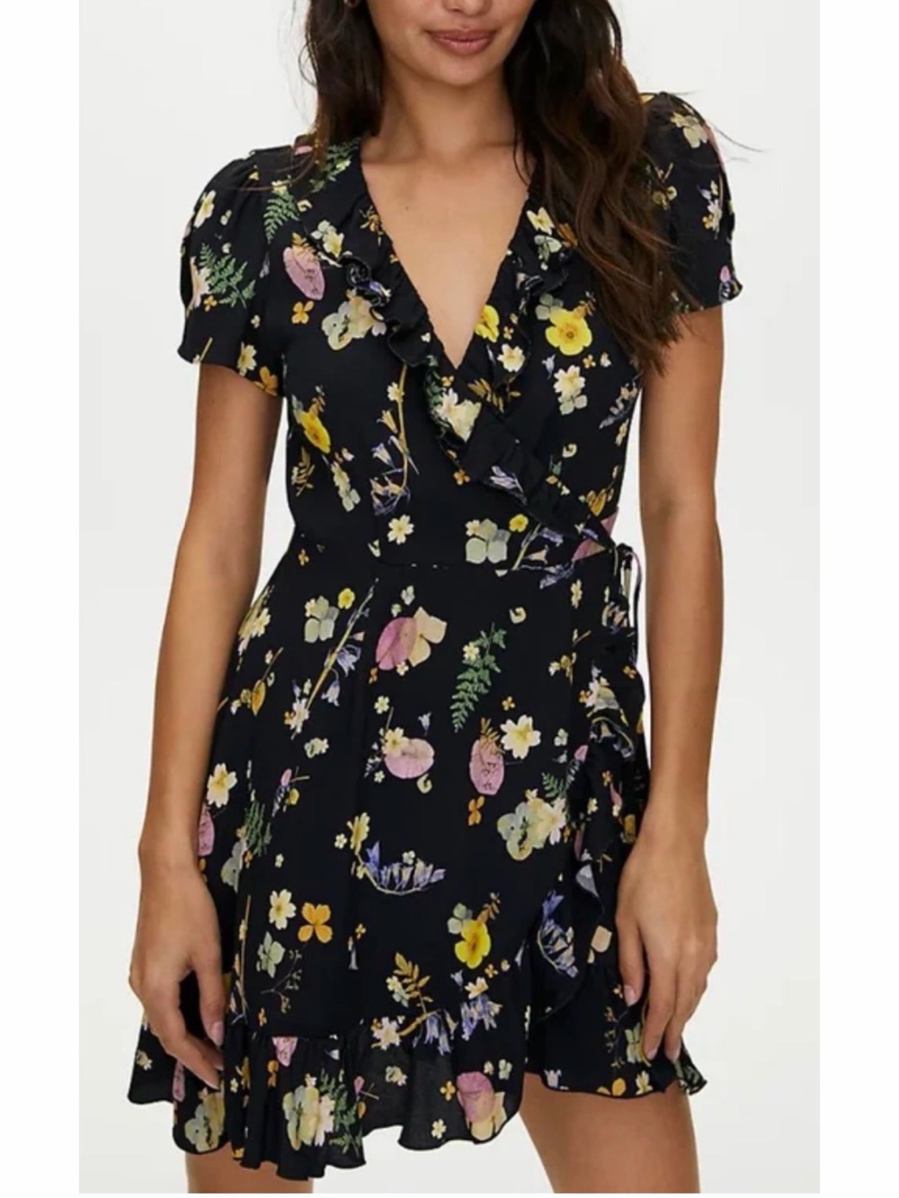 Aritzia Sunday Best Floral Ruffle Wrap Dress Black